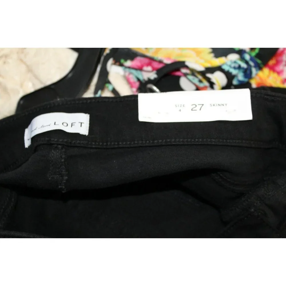 NWT LOFT Womens Black Embellished Skinny Jeans 4 - Picture 6 of 7
